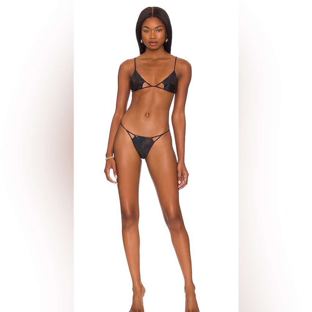 lovewave The Moxie Top in Black Sparkle